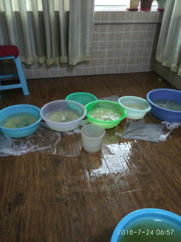 舞阳如何判断家里漏水